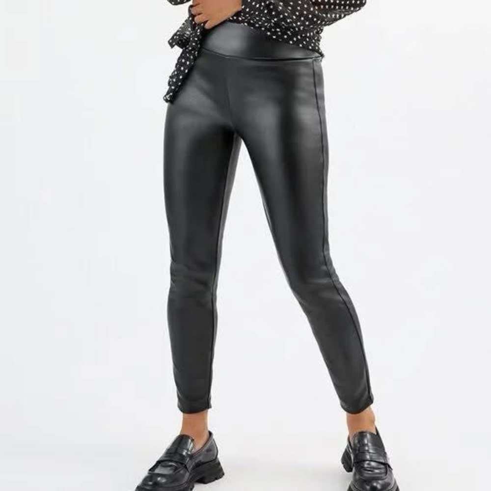 CAbi Tomboy Leggings style #4701 - Picture 3 of 6